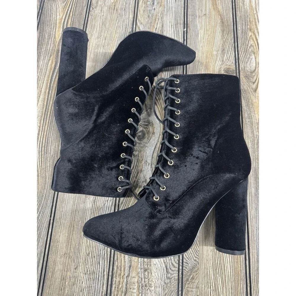 Glamour Chic Women's Boots Velvet  Pointy Toe SZ 9